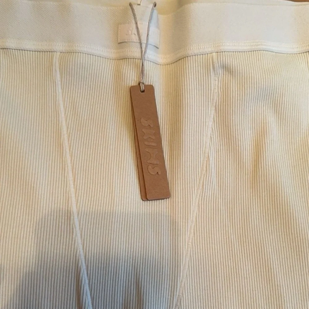 Skims Ribbed Tank Set - Picture 2 of 4